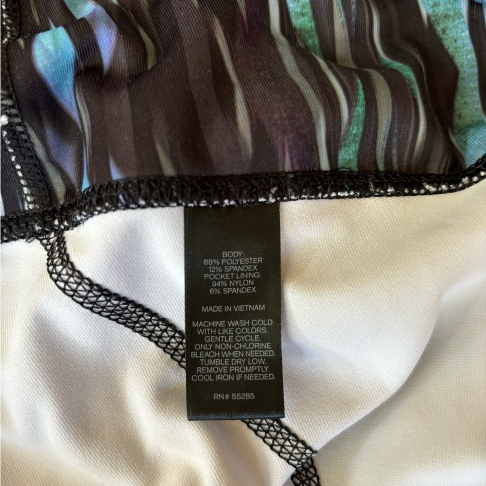 Exp Core Performance - Size M - Express - Cropped - image 4